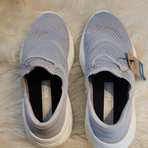 NWT..HOKA Men's Light Gray "Ora Recovery Shoe 2" slip-on sneakers - Picture 3 of 6